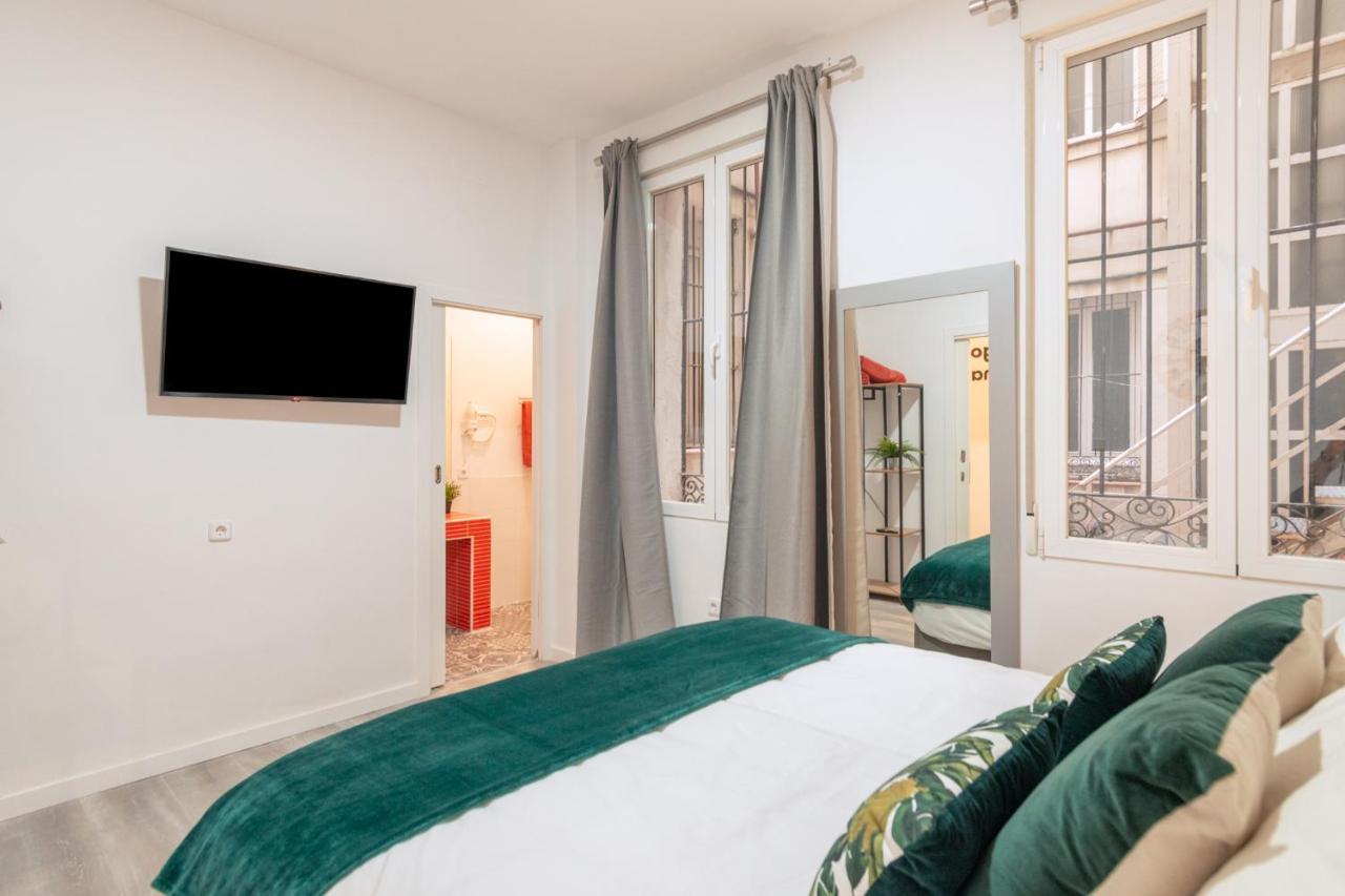 Francina Groups Teatro Real, By Monaro***** Apartment Madrid Bagian luar foto